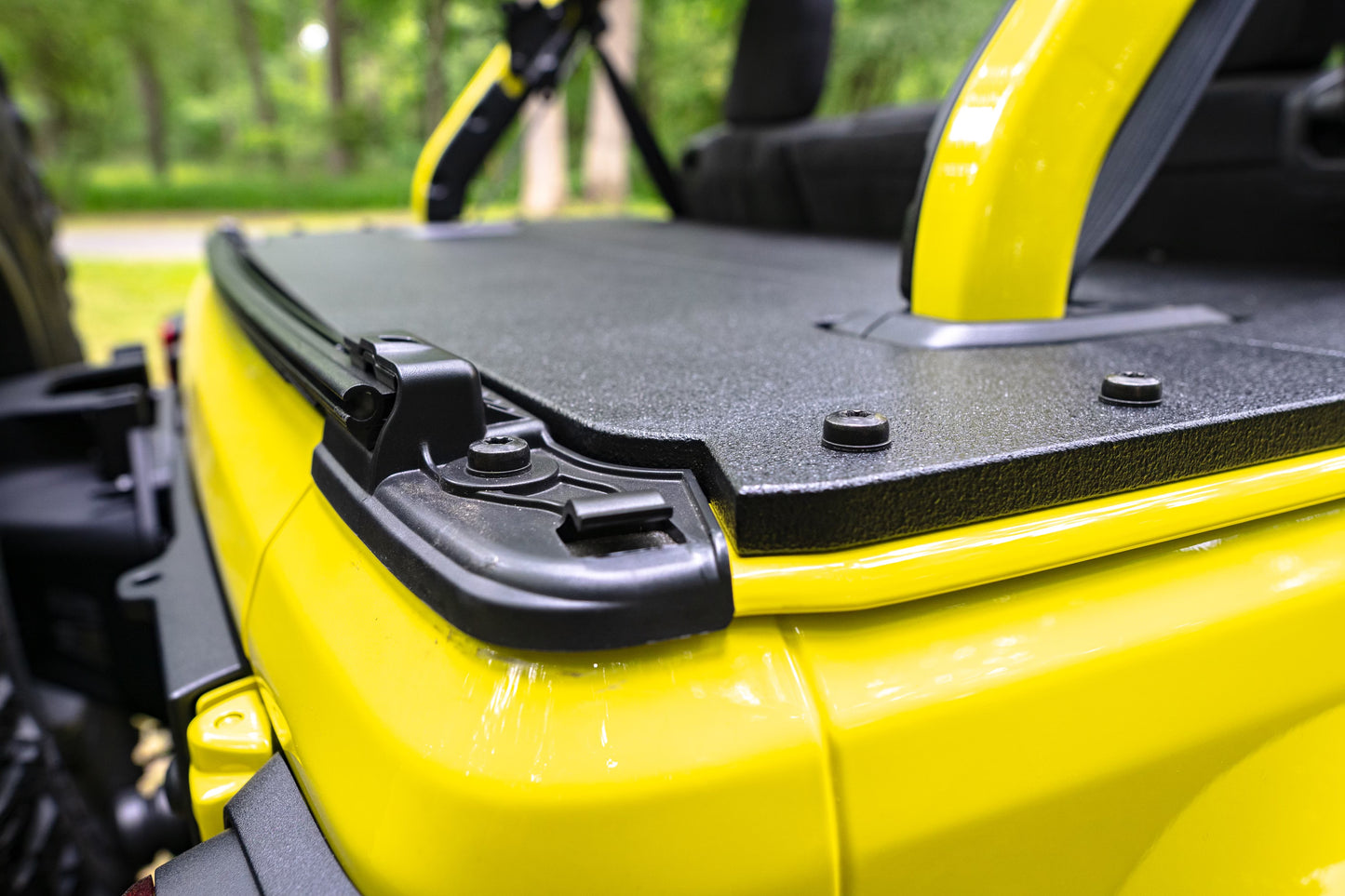 Jeep Wrangler JL 4-DOOR Rear Cargo Shelf